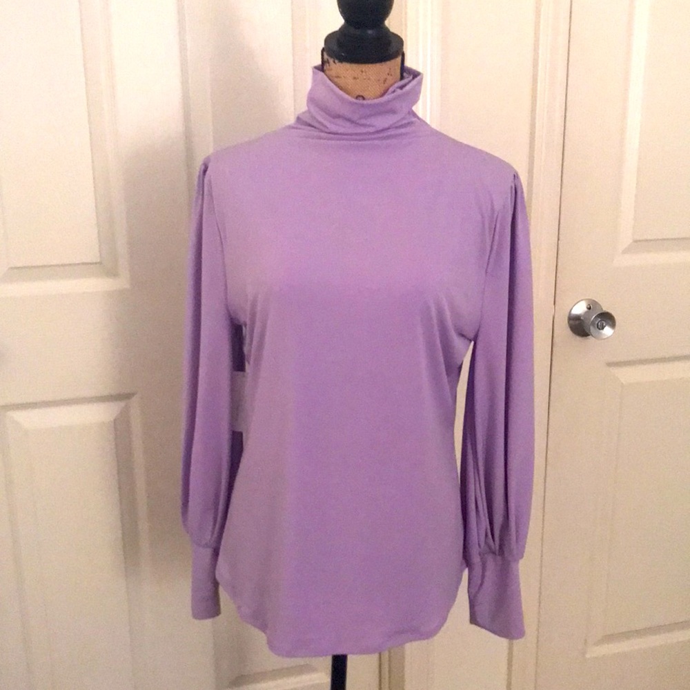 💜Lavender Turtleneck Blouse